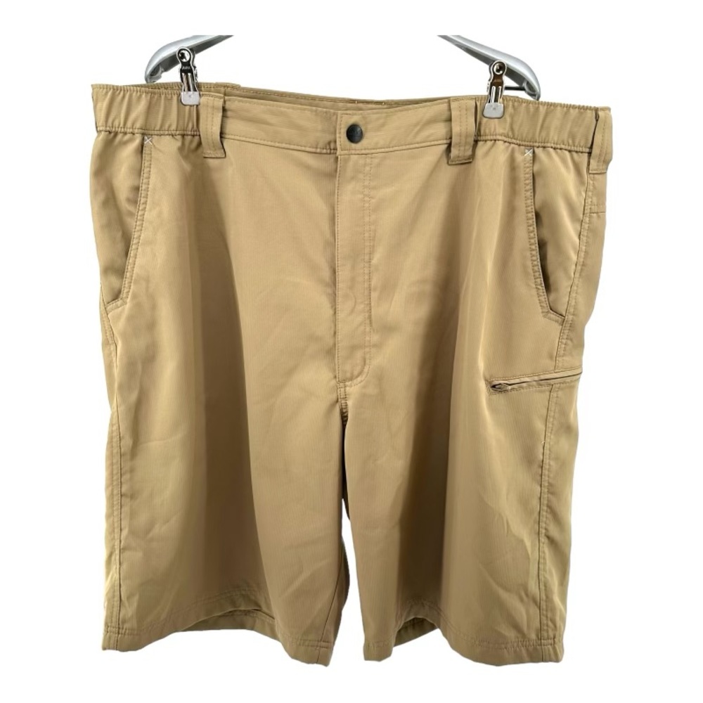 Wrangler | 42‎ Men’s Khaki Cargo Shorts